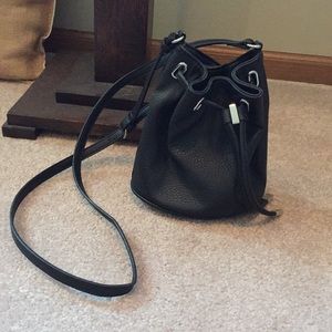 New York & Co black bucket bag